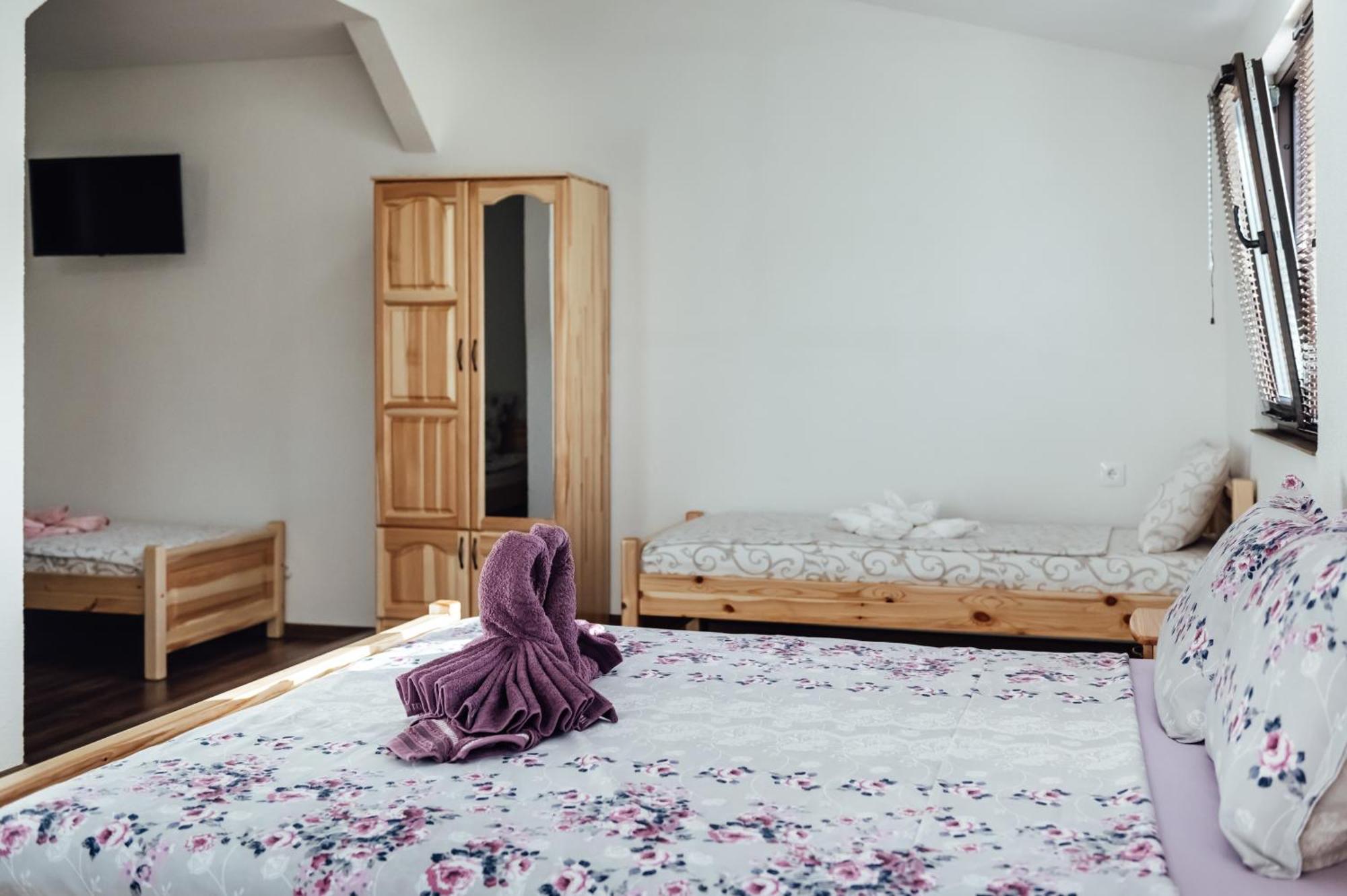 Guesthouse Juli Sapareva Banya Esterno foto